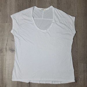 Barefoot Dreams Malibu collection white scoop neck tee shirt qvwm30260 size Med